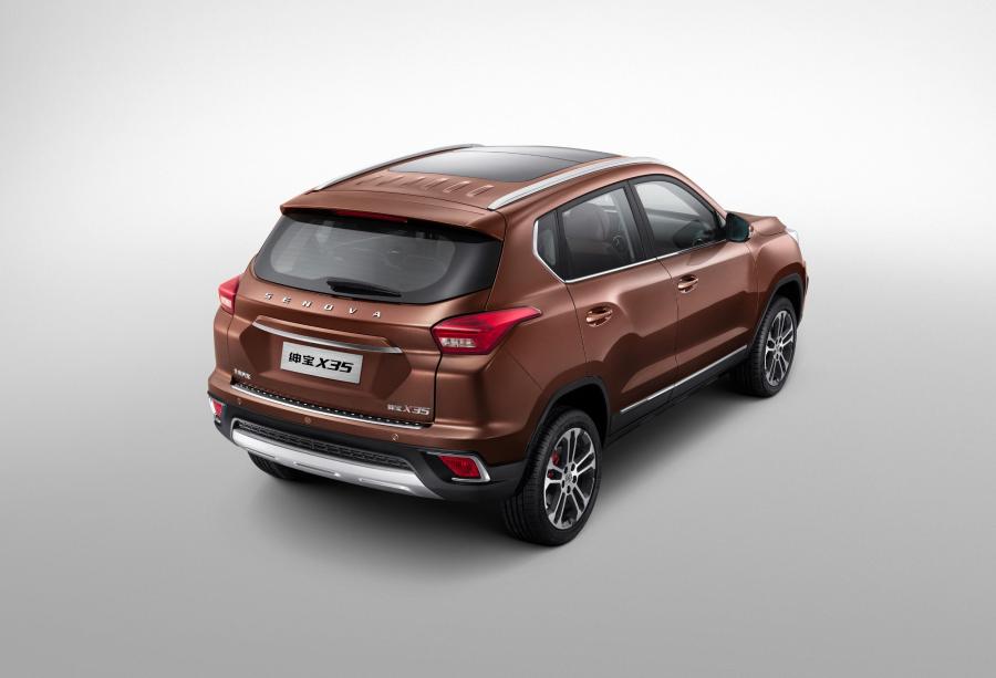  Senova X35 2016 года  (фото 10 из 28)